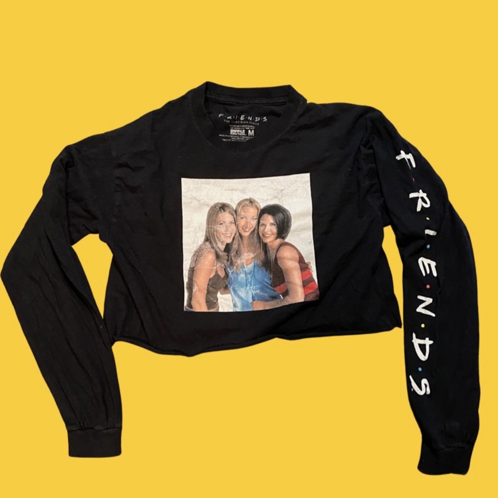 Friends crop top graphic